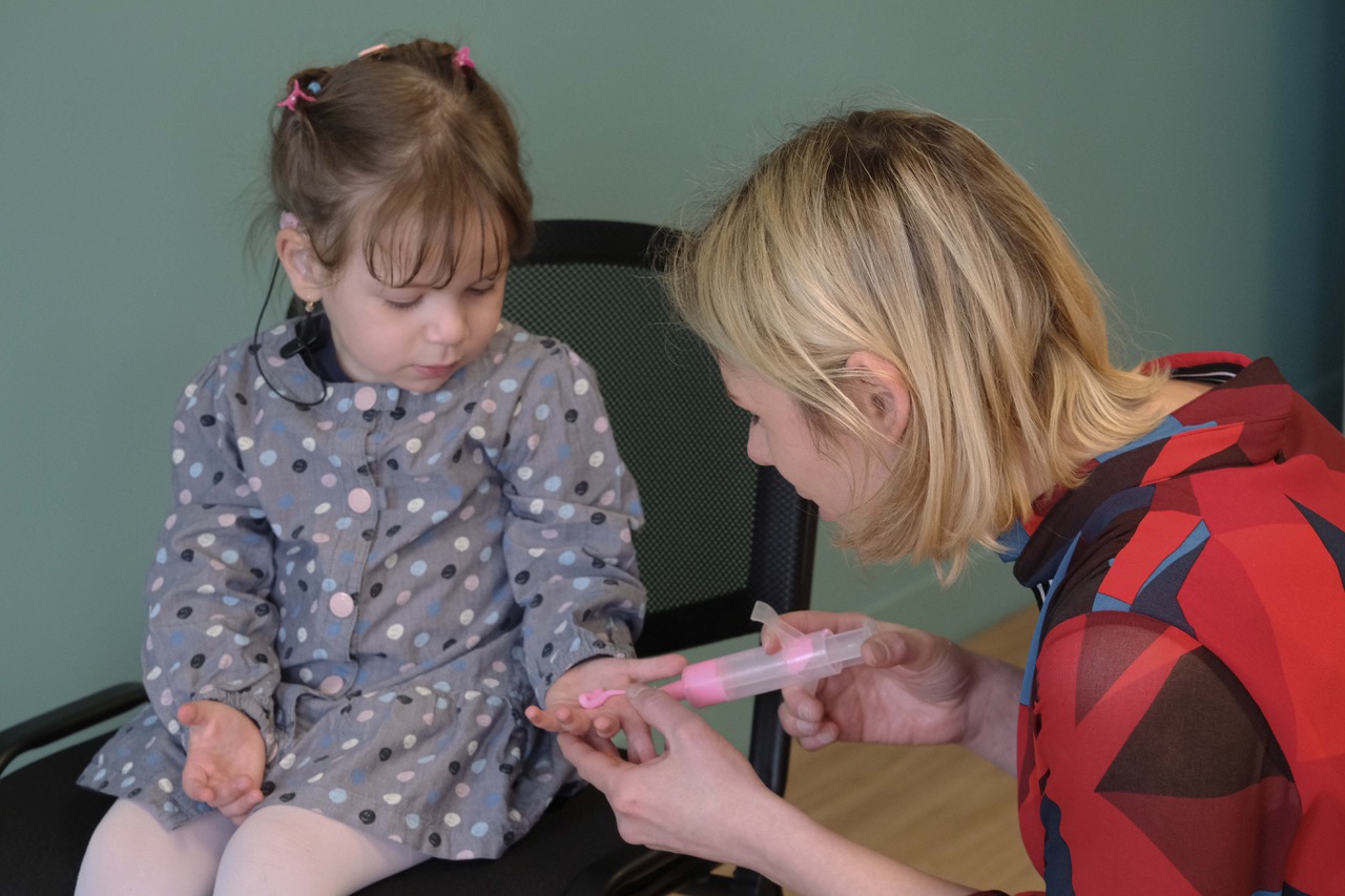 Séance d'audioprothèse